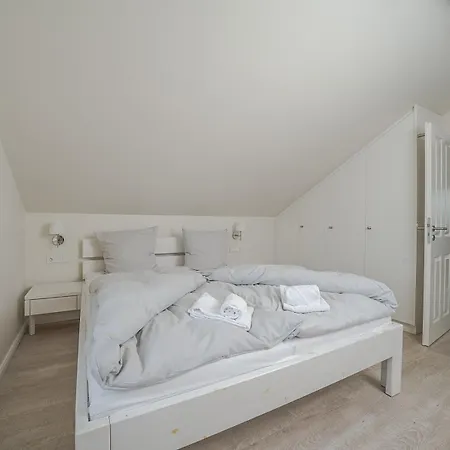 Prázdninový dům Friesenglueck 13 - Grosszuegiges Mit Sauna *