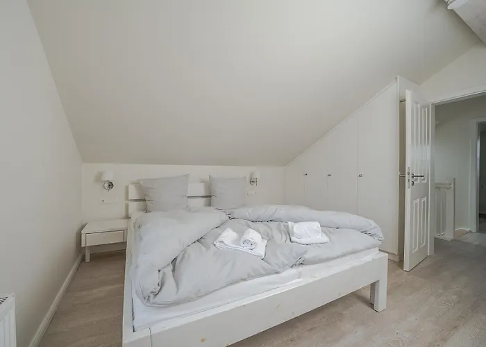 Vakantiehuis Friesenglueck 13 - Grosszuegiges Mit Sauna *